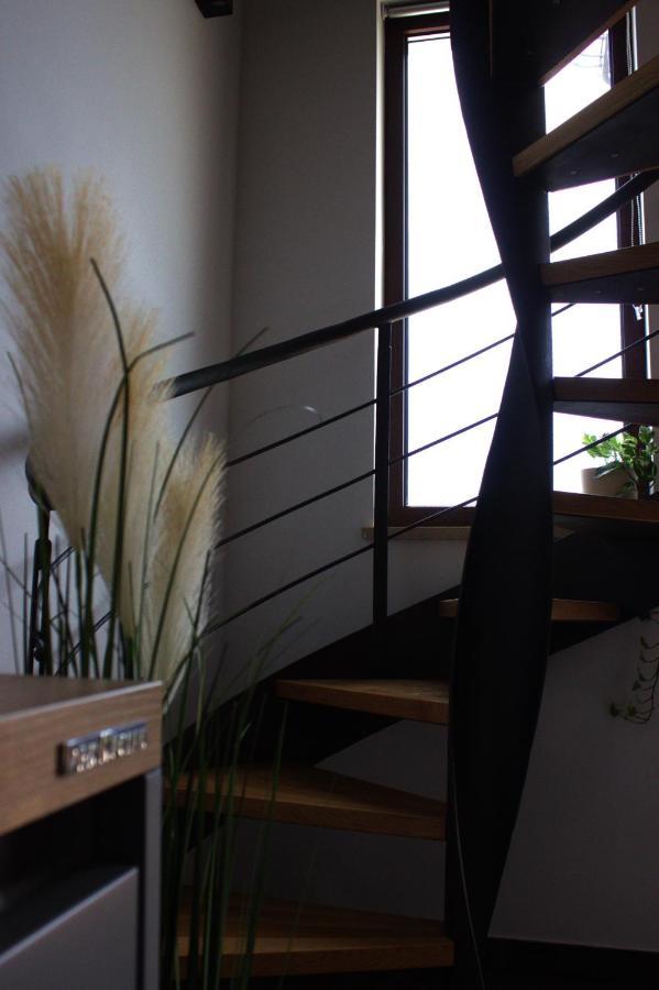 Apartman Sara S Pogledom Na More Lovran Exterior photo